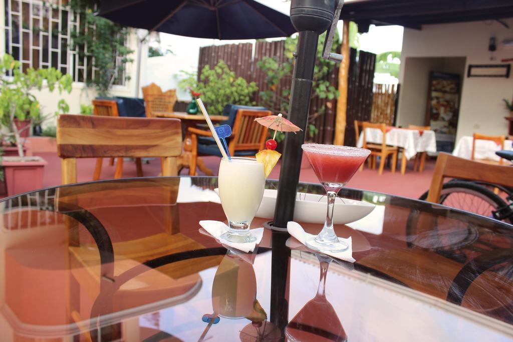 Hotel Del Sol Galapagos Пуэрто-Айора Экстерьер фото